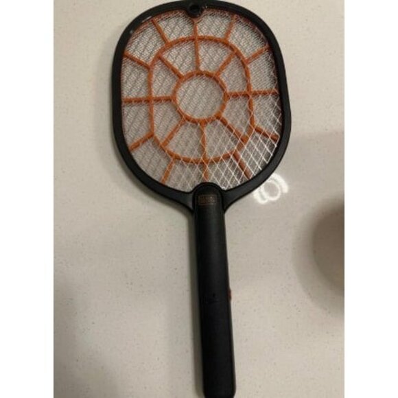 New Bug Zapper Racket – Electric Fly Swatter for Gnats, Mosquitoes, & More - Picture 2 of 2